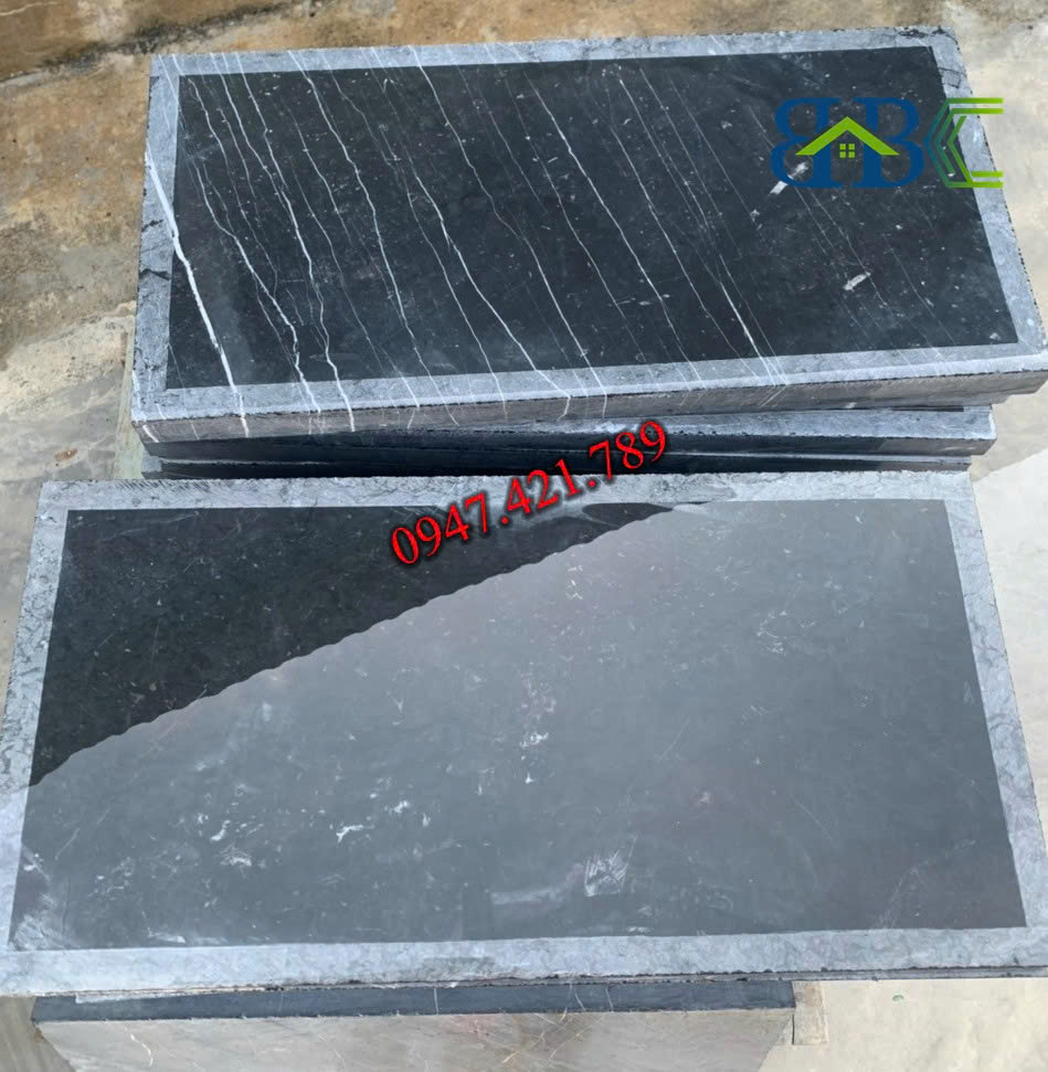 Đá Xanh Đen Tự Nhiên Có Bị Phai Màu Không? Cách Bảo Dưỡng Hiệu Quả