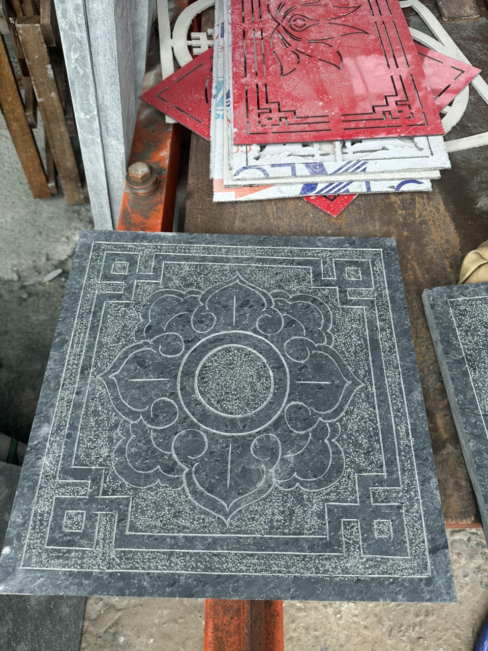 Đá Xanh Rêu Lát Sân