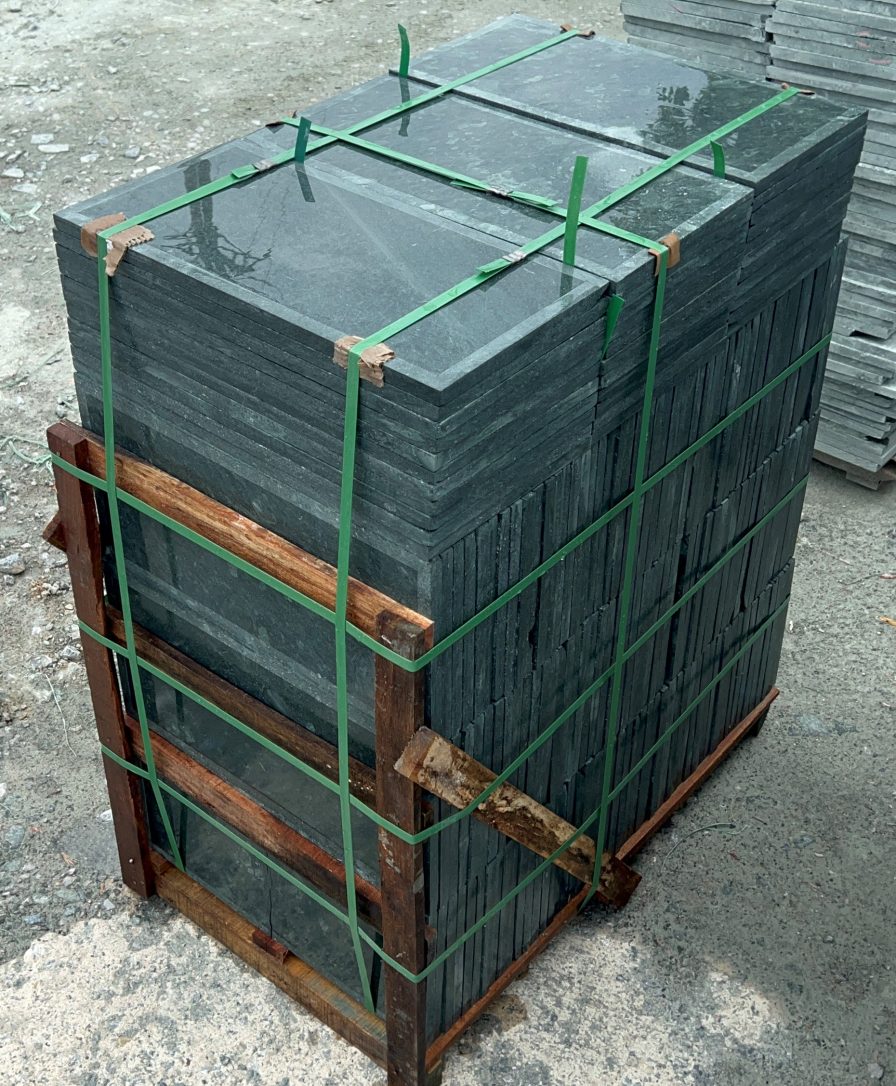 đá lát sân biệt thự