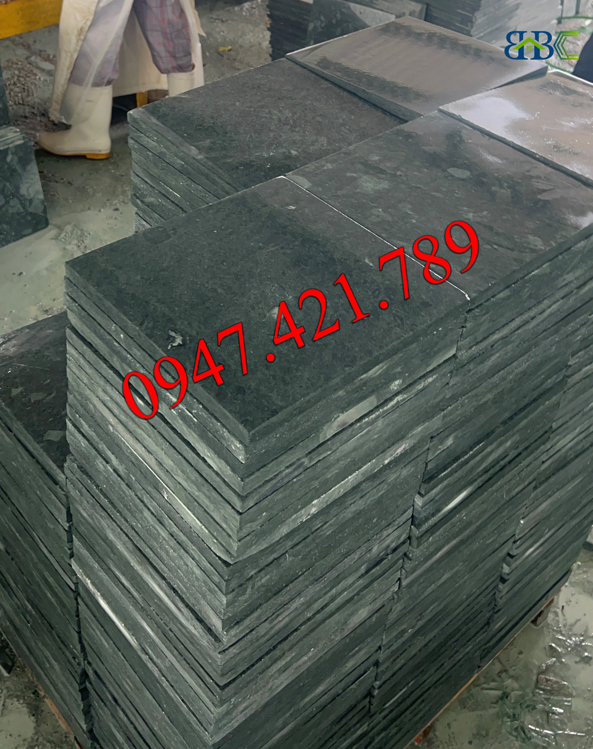 Kinh Nghiệm Chọn Đá Lát Sân Vườn Bền Đẹp Giá Tốt