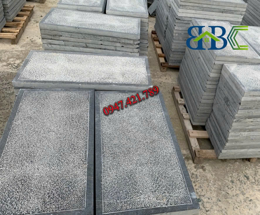 Các loại đá lát sân vườn chống trơn phổ biến và ứng dụng trong thiết kế cảnh quan