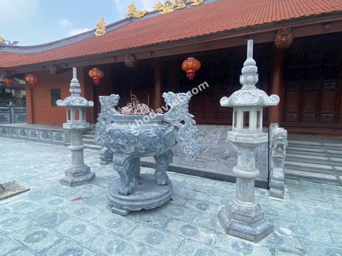 đá xanh rêu hoa văn
