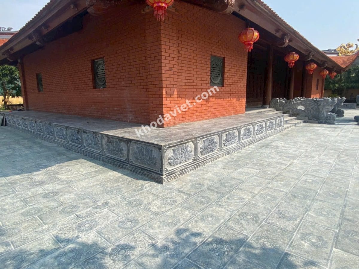 đá xanh rêu hoa văn