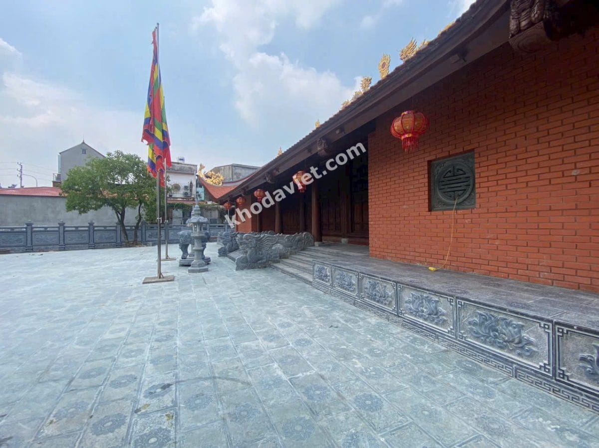 đá xanh rêu hoa văn