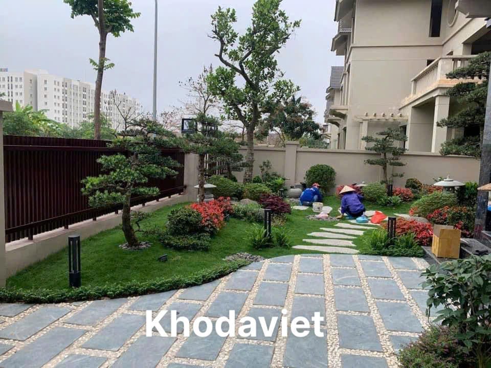 Sân vườn lát đá tự nhiên bằng đá xanh Thanh Hoá 