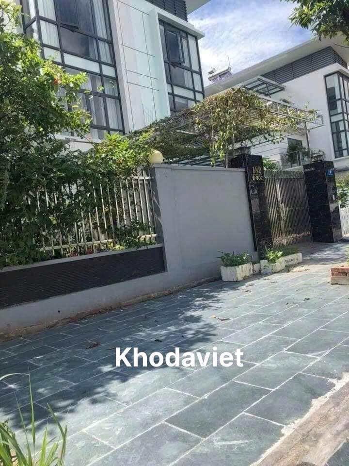 Đá xanh rêu lát sân vườn 2026