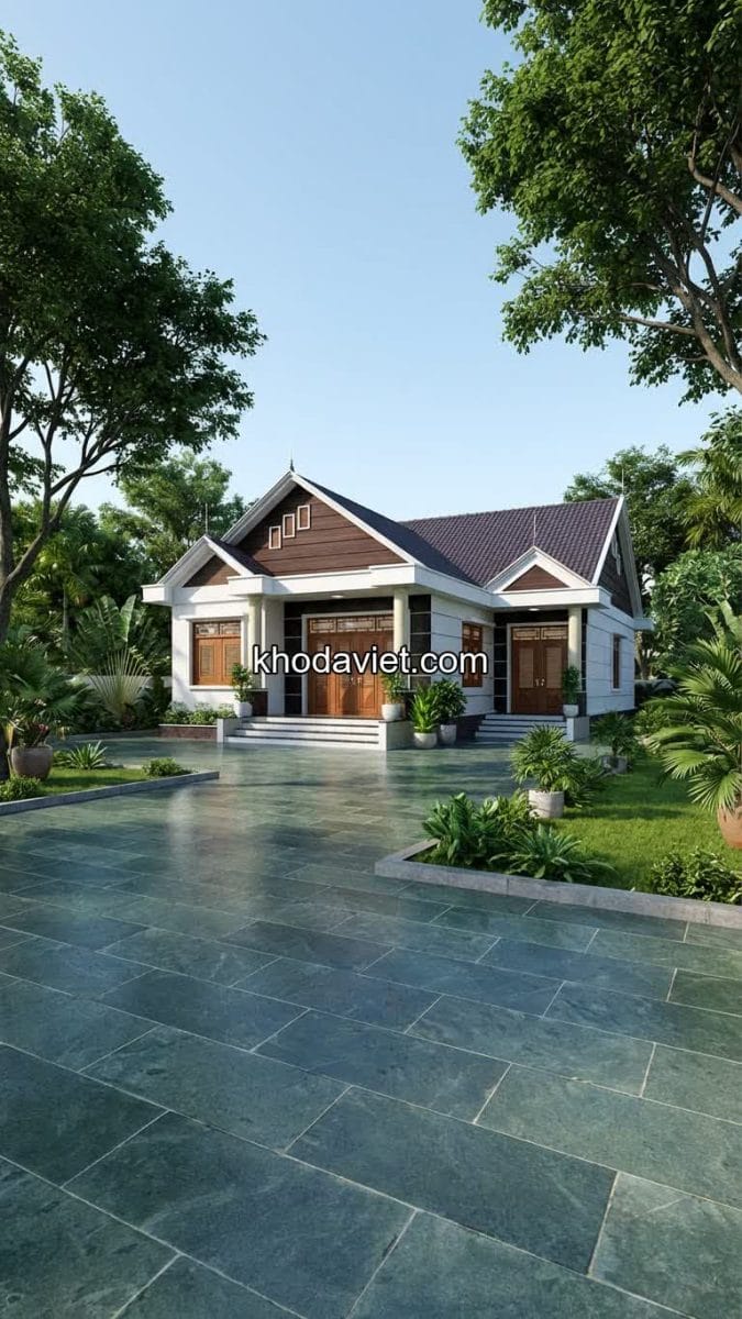 Nhà mái Thái cấp 4 lát sân bằng đá xanh rêu mài hone