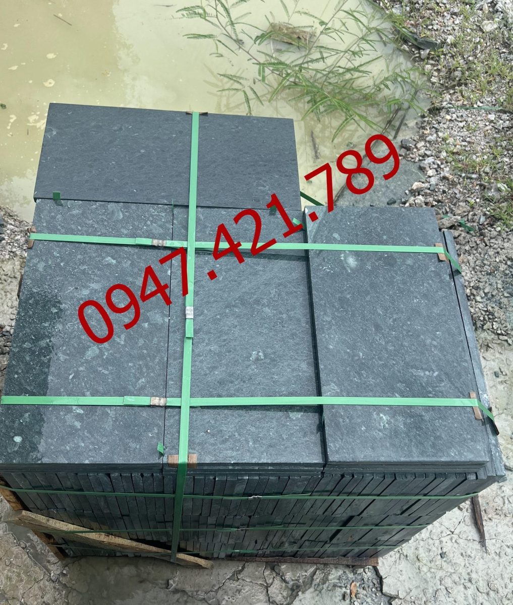 Ưu điểm vượt trội của đá tự nhiên lát sân biệt thự