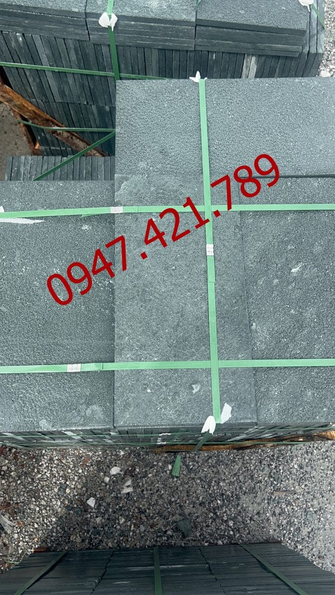 Đá Xanh Rêu Băm Mặt Sắc Nét