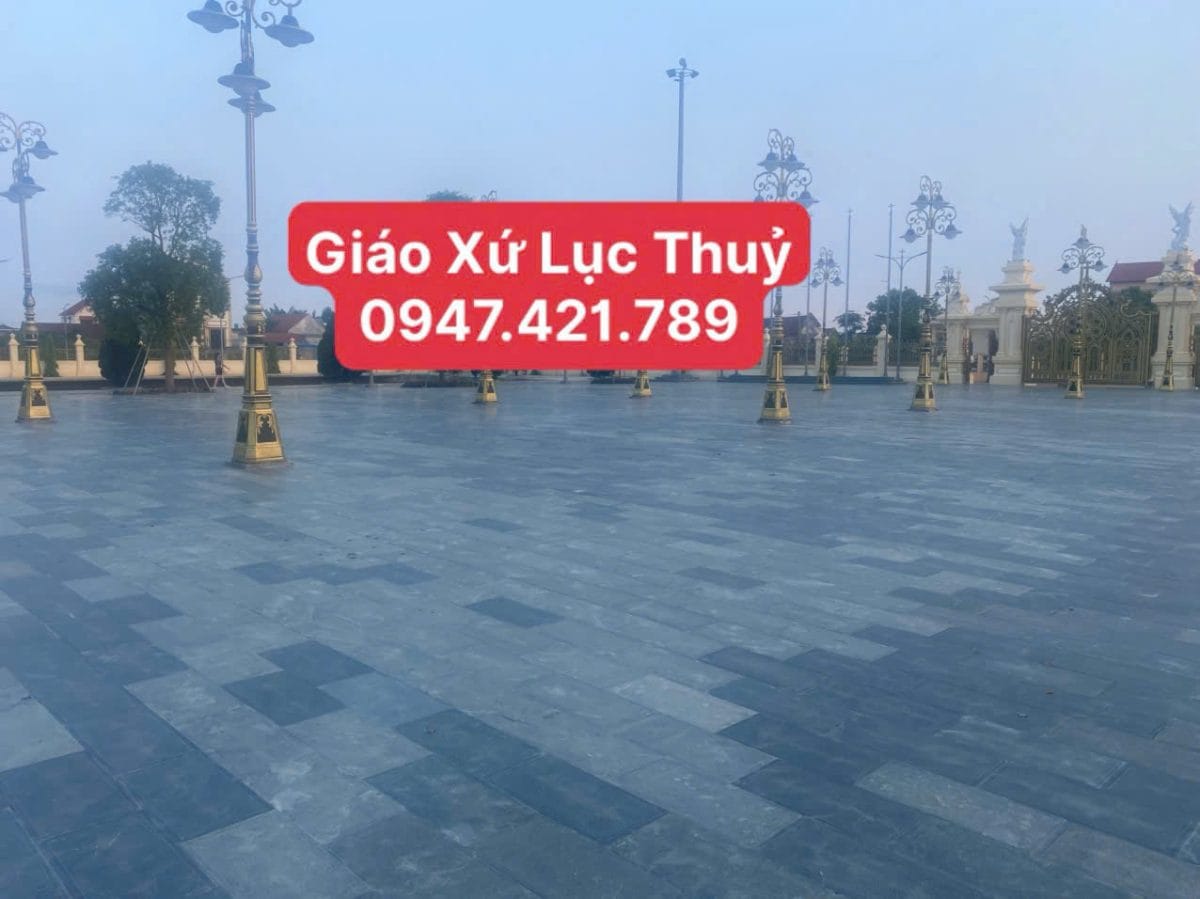 Chiêm ngưỡng công trình đá giáo xứ Lục Thủy nguy nga