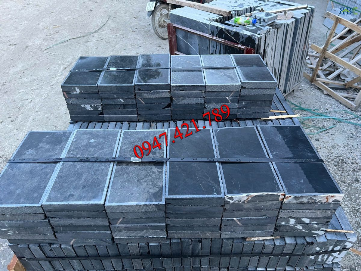 Đá Xanh Đen Mài Cà Viền – Lựa Chọn Tinh Tế Tạo Điểm Nhấn Cho Sân Vườn Biệt Thự