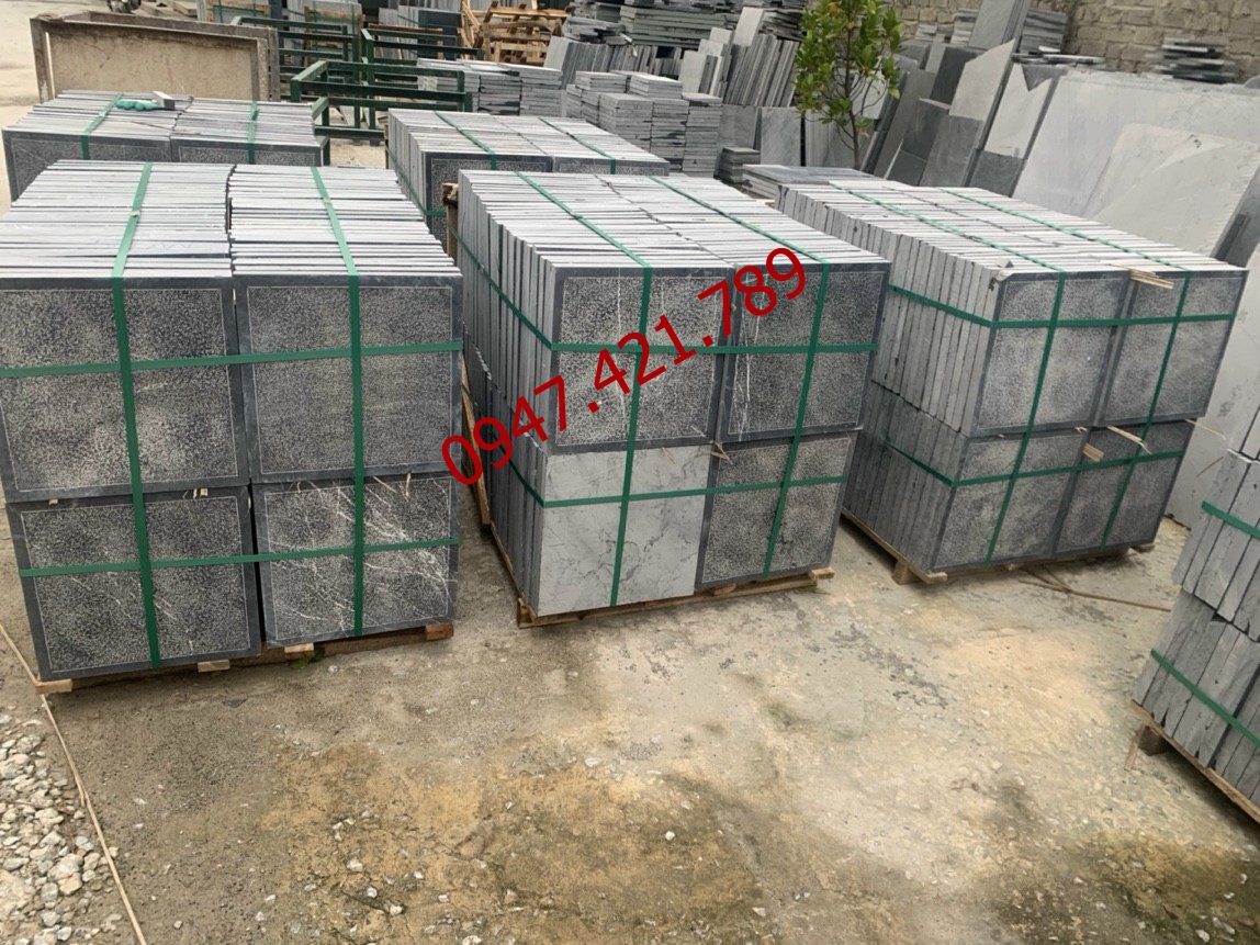 Bí Quyết Nâng Tầm Không Gian Với Đá Xanh Đen Băm Nhám Cà Viền Lát Sân