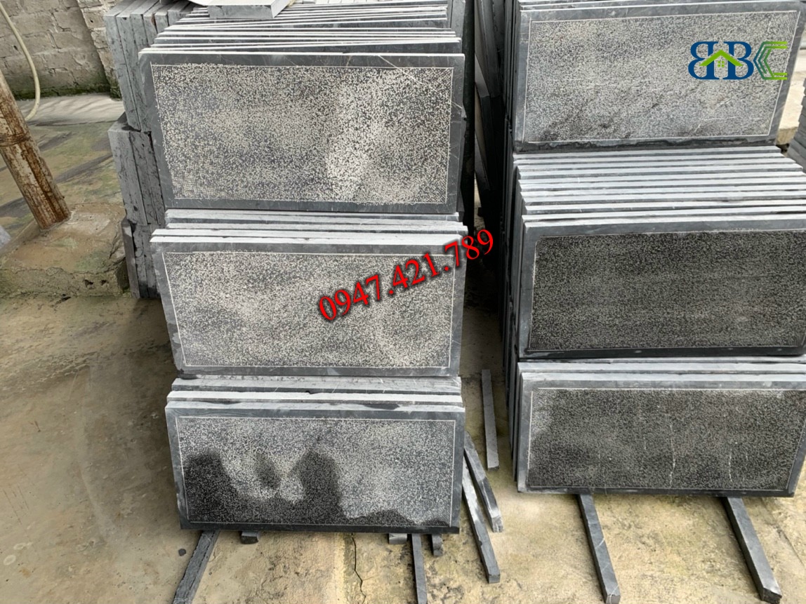 Bí Quyết Nâng Tầm Không Gian Với Đá Xanh Đen Băm Nhám Cà Viền Lát Sân