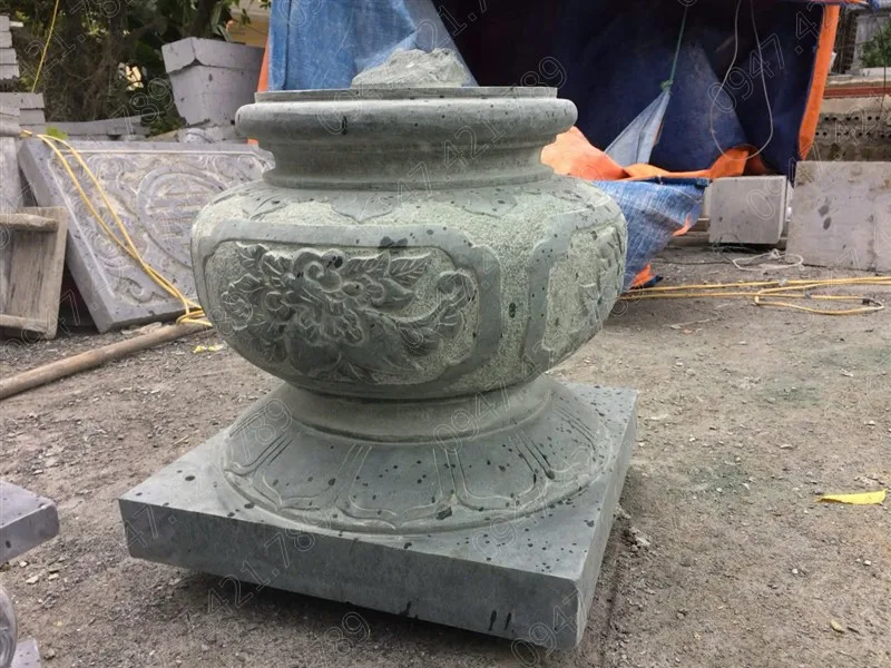 Chân Cột Đá