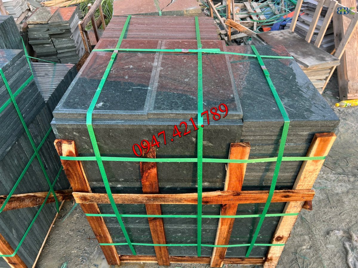 Đá xanh rêu 30x60