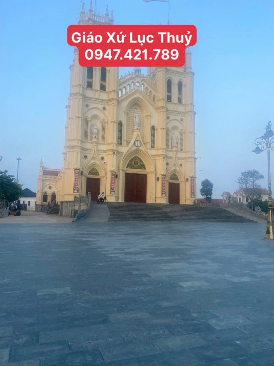 Chiêm ngưỡng công trình đá giáo xứ Lục Thủy nguy nga